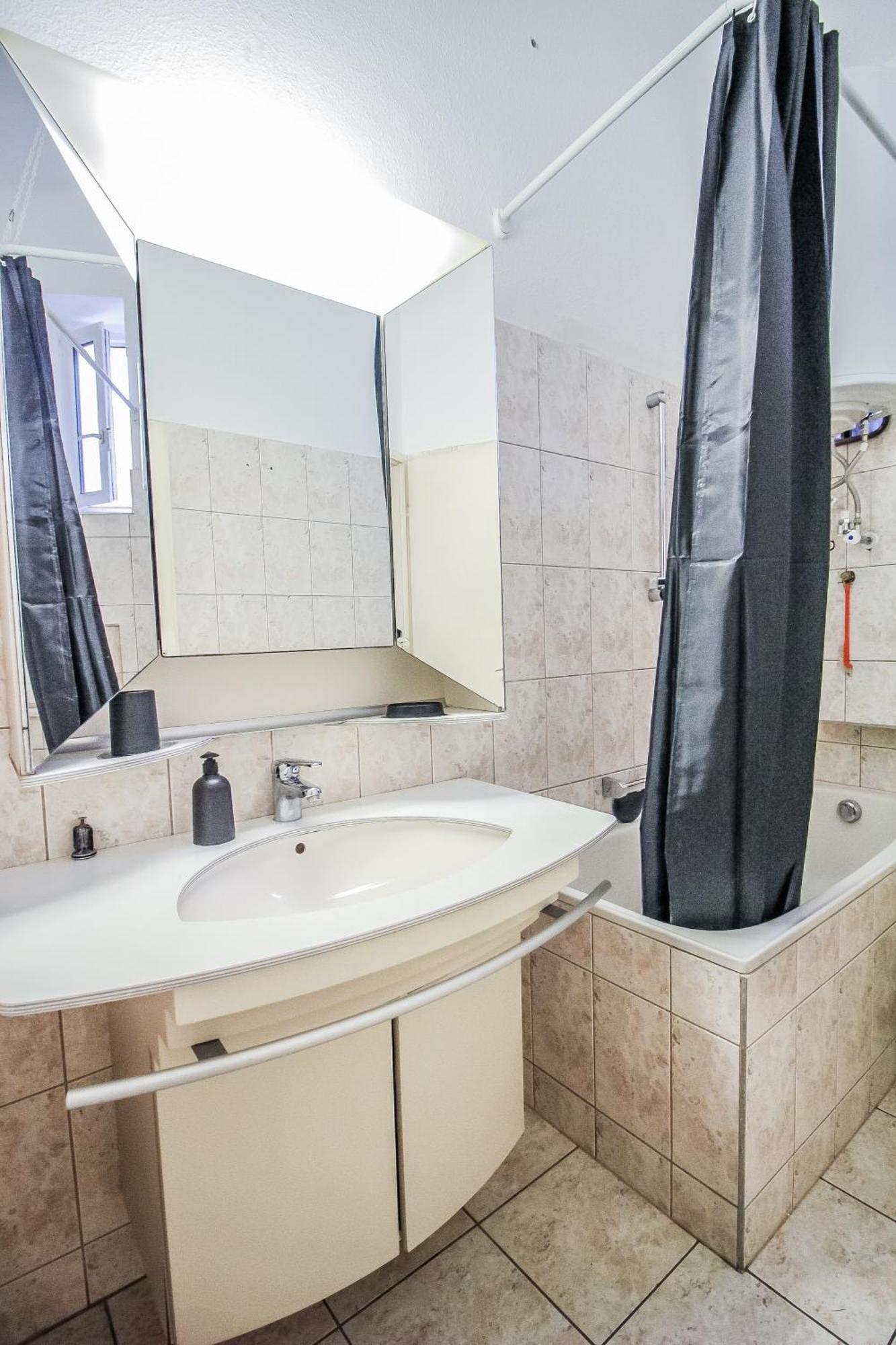 Comfortable In The Alterlaa Area Lv5 Privatunterkunft *