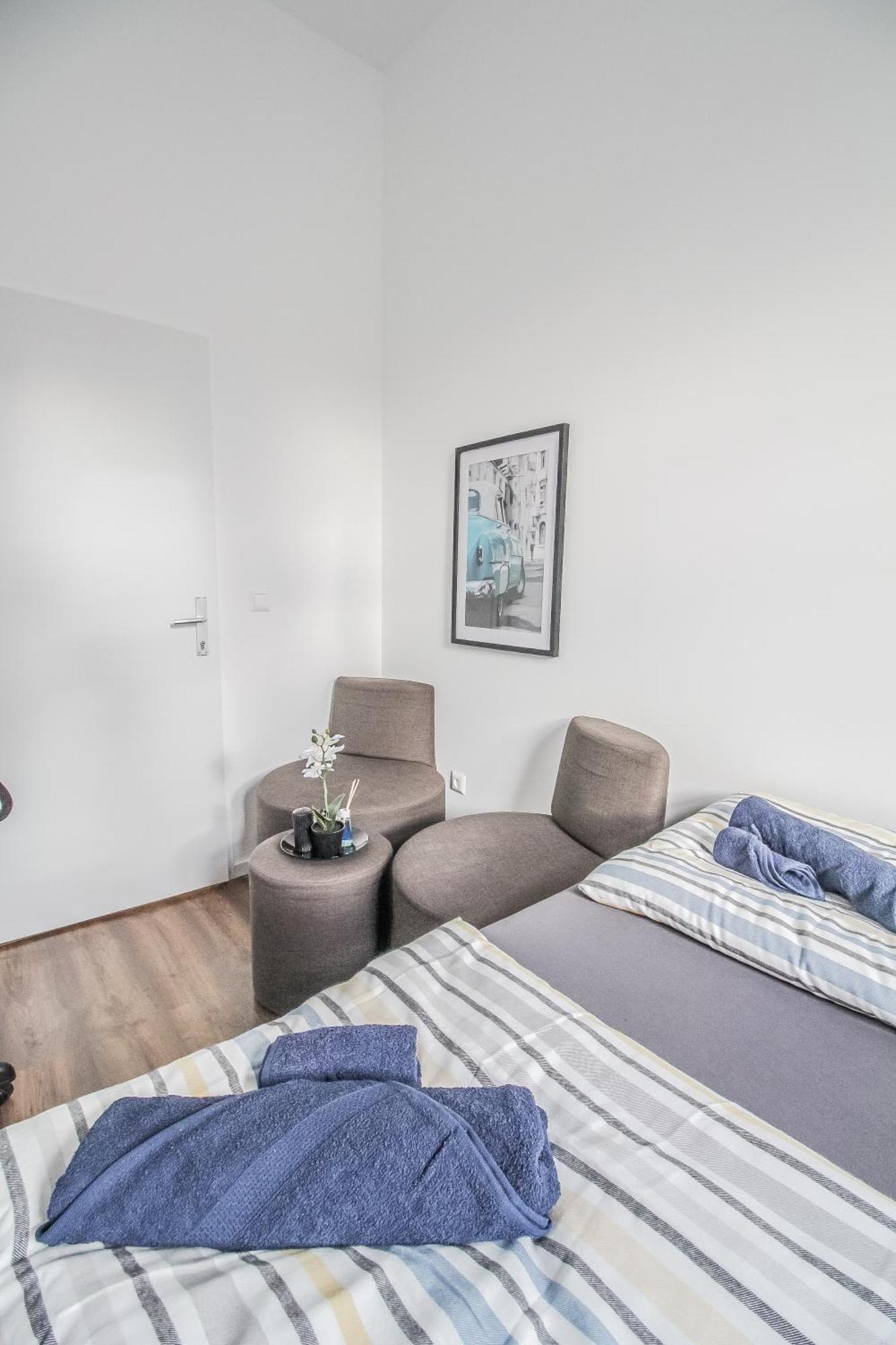 Comfortable In The Alterlaa Area Lv5 Wien